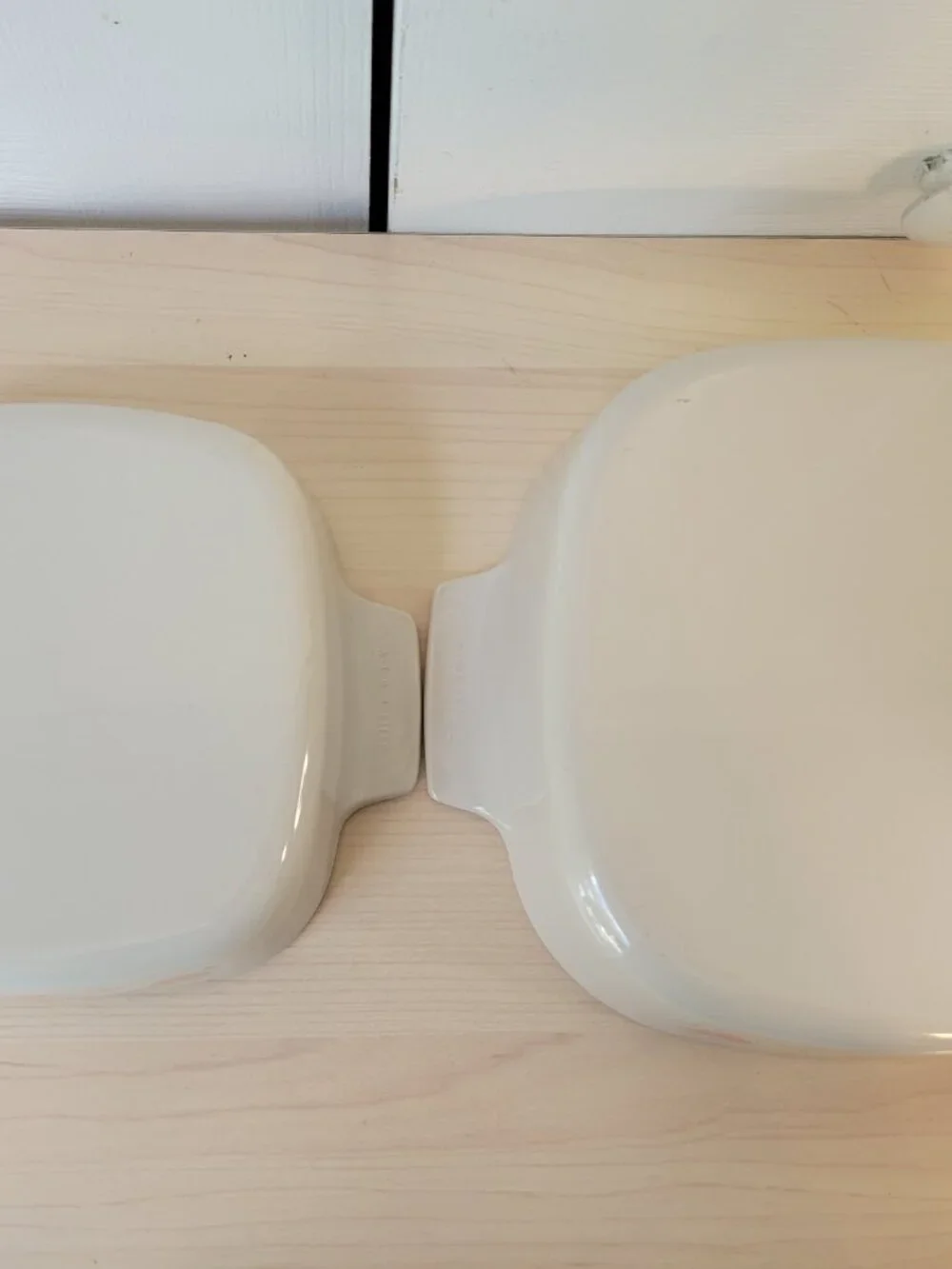 Set of 2 Vintage CORNINGWARE 